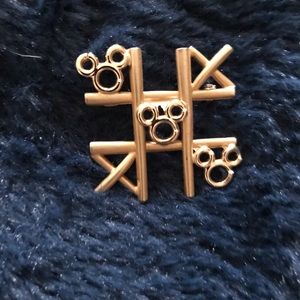 Disney Store Mickey Gold Tone Tic Tac Toe Pin